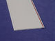 장식적인 선, 방 pvc 천장을 가진 백색 닦은 PVC 천장판은 훈장을 난입합니다