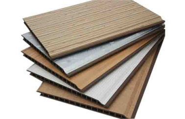V 간격 PVC 천장판 나무로 되는 곡물 PVC는 훈장 PVC 천장 도와를 깝니다