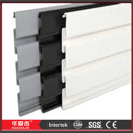 저장소 PVC 차고 벽 패널 pvc 슬래트 벽 내부 벽 장식