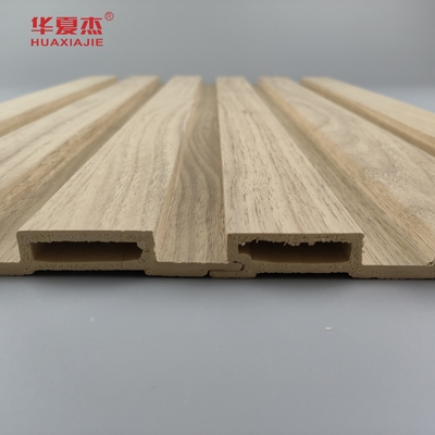 반 스크래치 자연 나무 Wpc 벽 패널 야외 장식 laminated Wpc 패널 플루트 보드