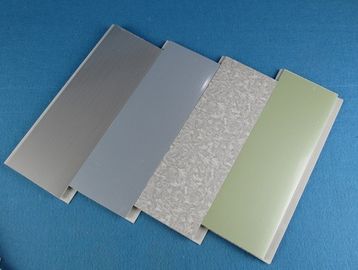 좋은 가격 PVC 부엌을 위한 상업적인 부엌 벽면 플라스틱 벽 격판덮개 온라인으로
