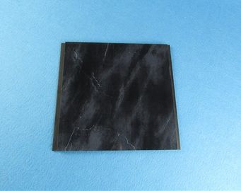좋은 가격 PVC 벽면 뜨거운 각인 PVC 검정 벽 도와를 각인하는 열 온라인으로