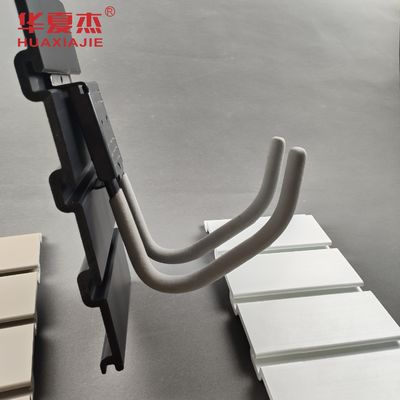 좋은 가격 회색 PVC 보관 벽 패널 4인치 슬랫월 PVC 차고 패널 온라인으로