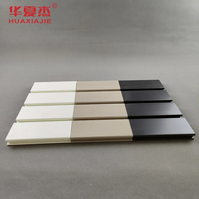 좋은 가격 300mm X 17mm 충격 저항 플라스틱 슬레이트 벽 패널 가리지 개선 온라인으로