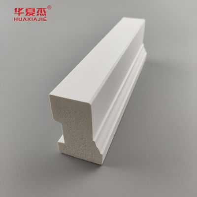 좋은 가격 장식적인 단단한 나무 플라스틱 합성물 PVC 벽돌 대담한 내밀린 단면도 온라인으로