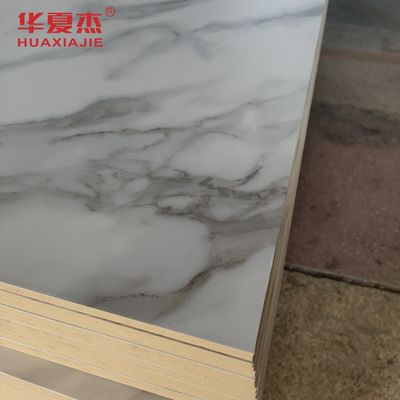 좋은 가격 WPC 벽 패널 현대 디자인 4ft X 8ft 방수 장식 패널 내부 / 외부 온라인으로