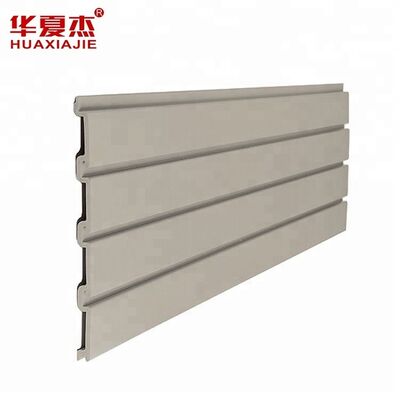 품질 현대 래미네이트 표면 WPC 벽판 환경 친화적 인 실내 및 야외 장식용 방수 공장