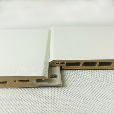 좋은 가격 실내 Wpc 벽면 백색 박판으로 만들어진 색깔 600mm 폭 x 9mm 간격 온라인으로