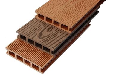 좋은 가격 강한 구렁 WPC 합성 갑판 널/갱도지주 마루 Decking 온라인으로